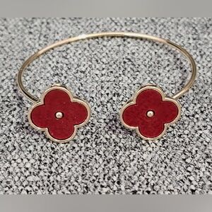 New Clover Floral Red Gold Tone Open Bangle
